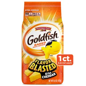 Goldfish Flavor Blasted Xtra Cheddar Cheese Crackers, Baked Snack Crackers, 6.6 oz Bag